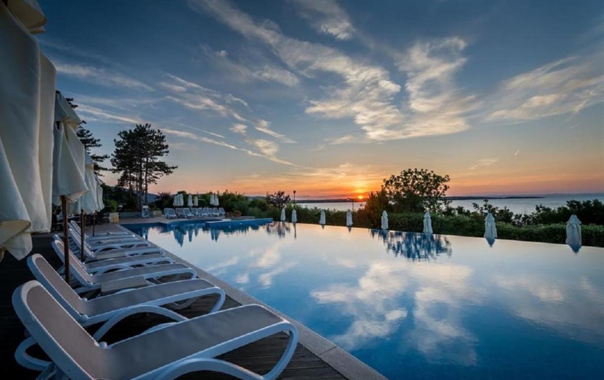 Santa Marina Resort Sozopol - Penthouse With Amazing Sea View Exteriör bild